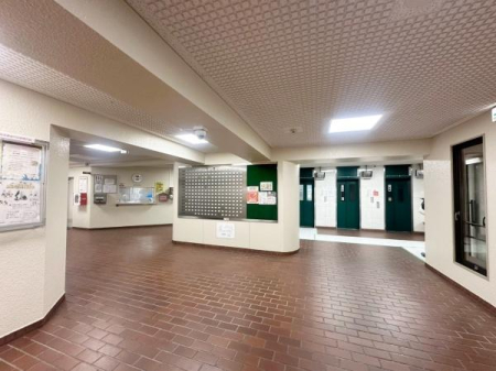 ���{����s����{��1���ڂ̒��Ã}���V�����̃G���g�����X