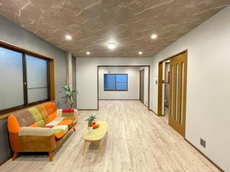 ���{���s���������k8���ڂ̒��È�ˌ��Ẵ��r���O