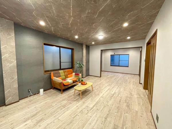 ���{���s���������k8���ڂ̒��È�ˌ��Ẵ��r���O