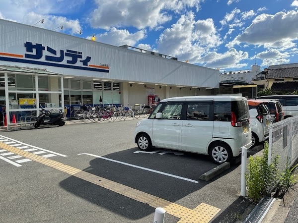 ���{���s���������k8���ڂ̒��È�ˌ��Ă̎��ӊ�