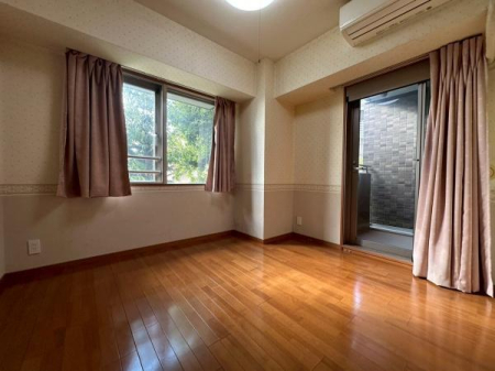 ���{�Q����s�����������̒��Ã}���V�����̗m��