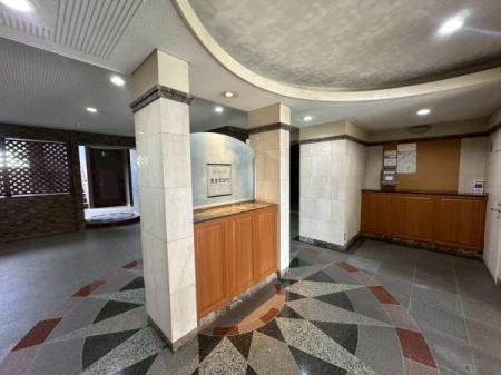 ���{�Q����s�����������̒��Ã}���V�����̃G���g�����X