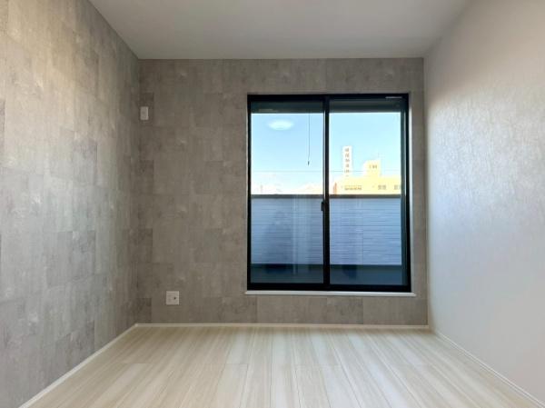 ���{���s�����F��1���ڂ̐V�z��ˌ��Ă̗m��