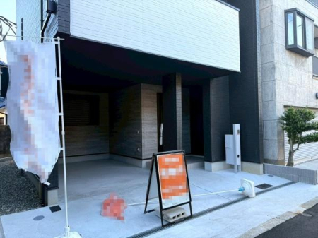 ���{���s�����F��1���ڂ̐V�z��ˌ��Ă̒��ԏ�