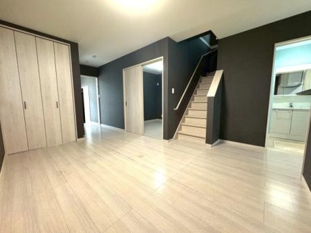 ���{�����s�|����5���ڂ̒��È�ˌ��Ẵ��r���O