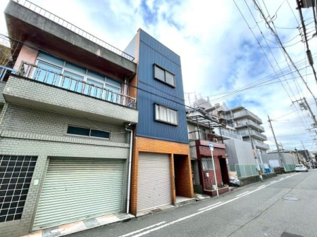 ���{���s���Z�g��ƃP�u��c1���ڂ̒��È�ˌ��Ă̒��ԏ�