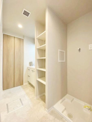 ���{�L���s�单��1���ڂ̒��Ã}���V�����̐��ʑ�E���ʏ�