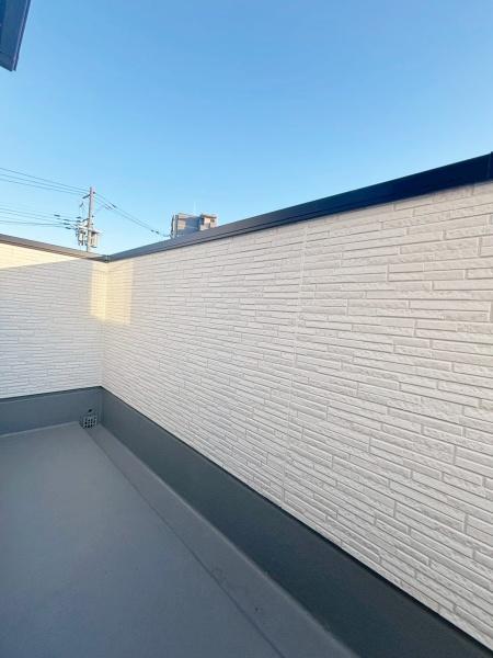 ���{�L���s������1���ڂ̐V�z��ˌ��Ẵo���R�j�[