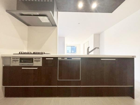 ���{�L���s������1���ڂ̐V�z��ˌ��ẴL�b�`��