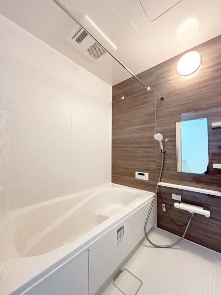 ���{�L���s������1���ڂ̐V�z��ˌ��Ă̗���