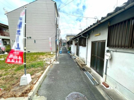 ���{���s����揟�R�k5���ڂ̓y�n�̑O�ʓ��H�܂ތ��n�ʐ^