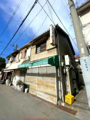 ���{���s���Z�g�擒��5���ڂ̒��Ãe���X�n�E�X�̂��̑����n