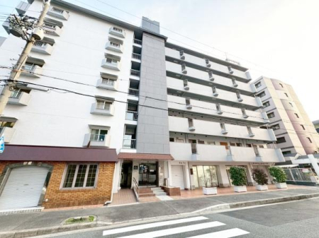 ���{���s����搼�O��1���� 2-35�̒��Ã}���V�����̌��n�O�ώʐ^