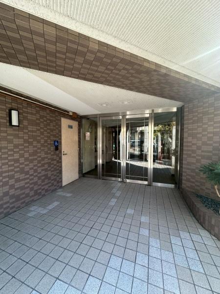 ���{�Q����s�������V���̒��Ã}���V�����̃G���g�����X