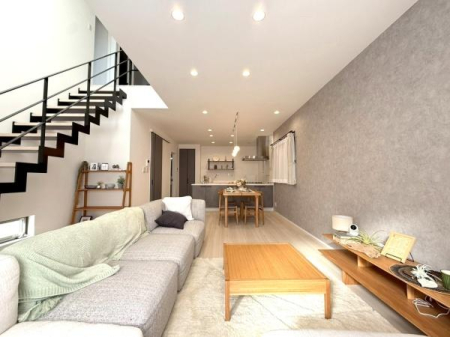 ���{���s����撷�g������3���ڂ̒��È�ˌ��Ẵ��r���O