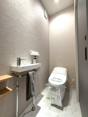 ���{���s����撷�g������3���ڂ̒��È�ˌ��Ẵg�C��