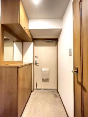 ���{���s����������4���ڂ̒��Ã}���V�����̌���