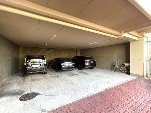 ���{���s����������4���ڂ̒��Ã}���V�����̉摜