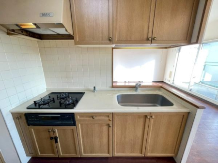 ���{���s����������4���ڂ̒��Ã}���V�����̃L�b�`��