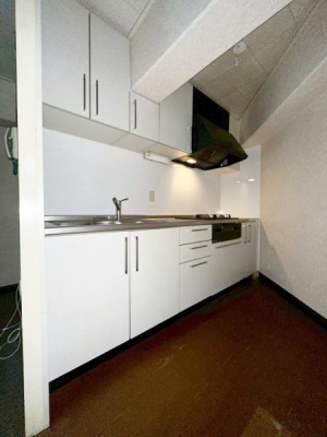 ���{���s������擌�W�H1���ڂ̒��Ã}���V�����̃L�b�`��