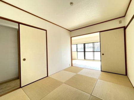 ���{���s����揟�R�k3���ڂ̒��Ã}���V�����̘a��