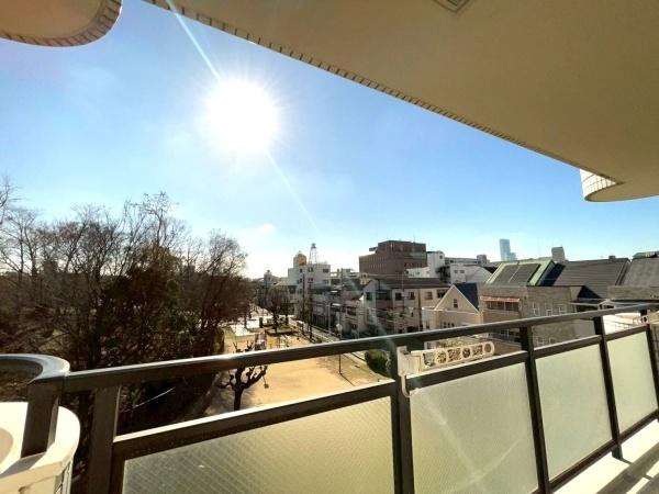 ���{���s����揟�R�k3���ڂ̒��Ã}���V�����̃o���R�j�[