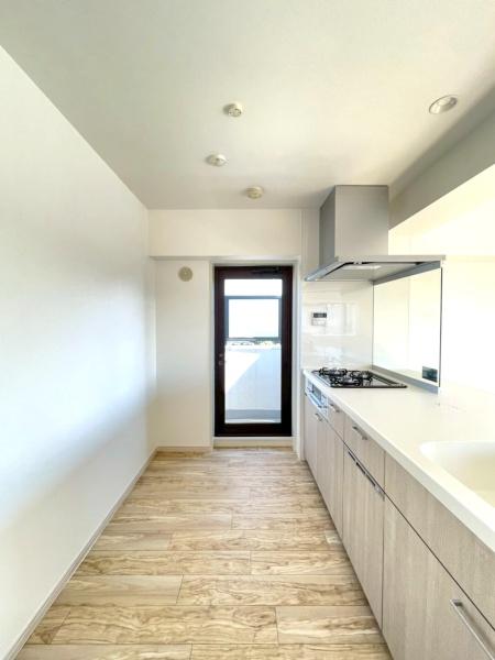 ���{���s����揟�R�k3���ڂ̒��Ã}���V�����̃L�b�`��