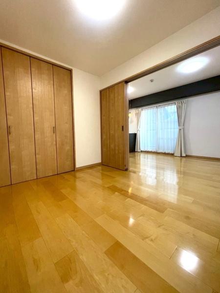 ���{���s���Z�g��c��6���ڂ̒��Ã}���V�����̗m��