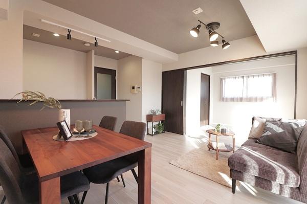 ���{��^�s�����̒��Ã}���V�����̃G���g�����X