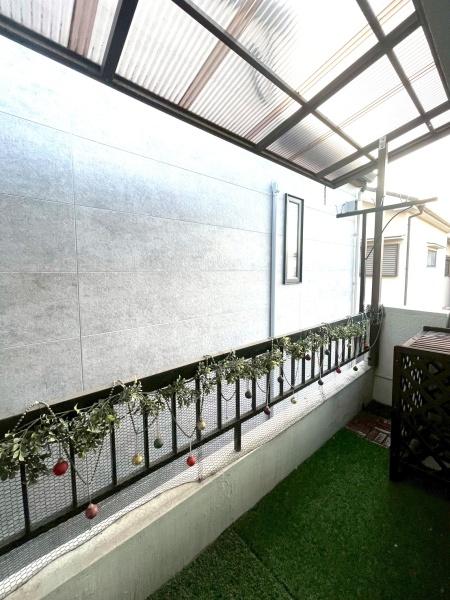 ���{�����s����5���ڂ̒��È�ˌ��Ẵo���R�j�[