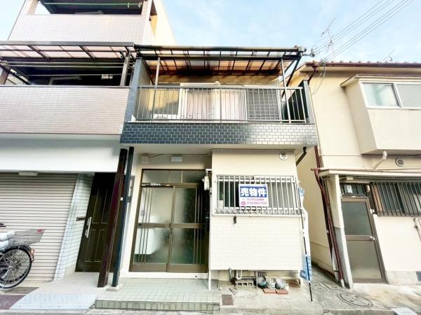 大阪府豊中市島江町2丁目の中古テラスハウスの現地外観写真