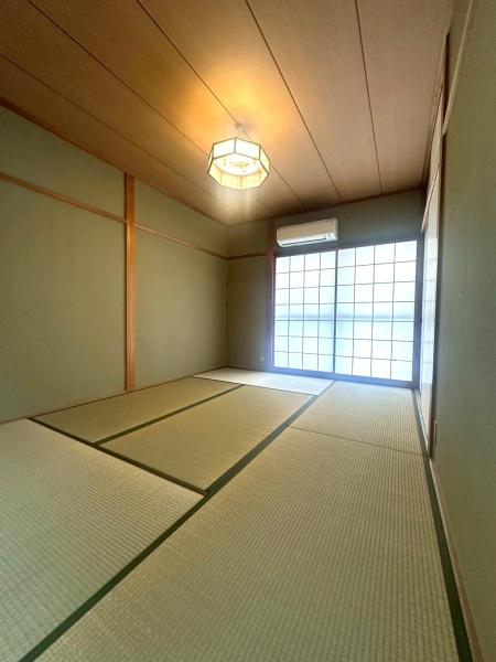 大阪府大阪市生野区中川西1丁目の中古一戸建ての和室