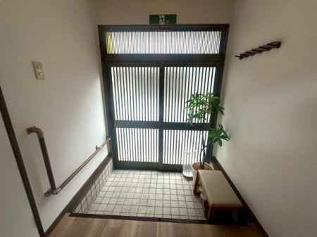 ���{���s����撆�쐼1���ڂ̒��È�ˌ��Ă̌���