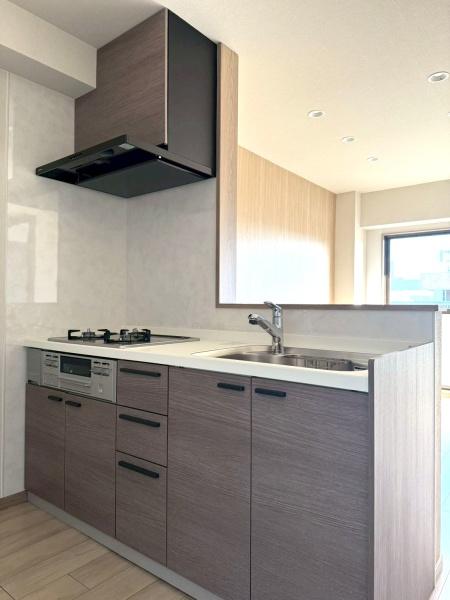 ���{���s������A4���ڂ̒��Ã}���V�����̃L�b�`��