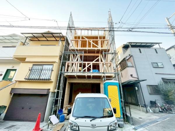 ���{�L���s���]��2���ڂ̐V�z��ˌ��Ă̌��n�O�ώʐ^