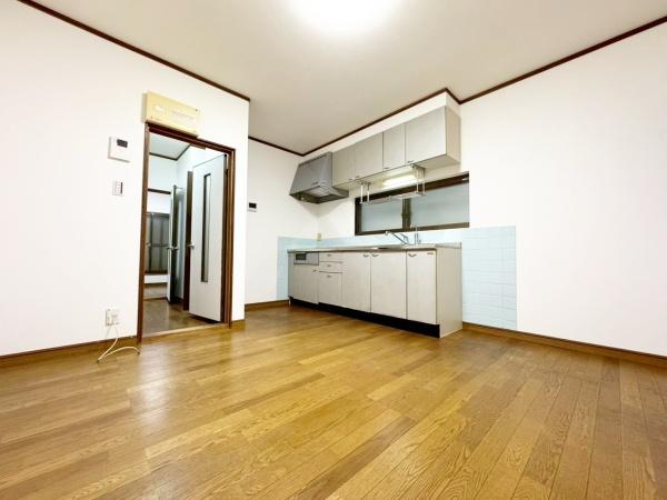 ���{�L���s��������2���ڂ̒��È�ˌ��Ẵ��r���O