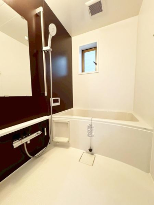 ���{�L���s��������2���ڂ̒��È�ˌ��Ă̗���