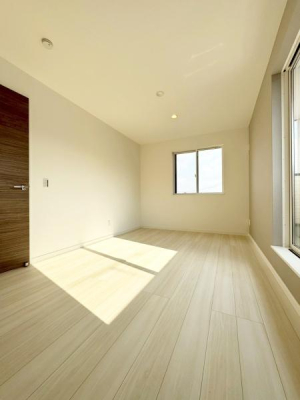 ���{�L���s�����R6���ڂ̐V�z��ˌ��Ă̗m��