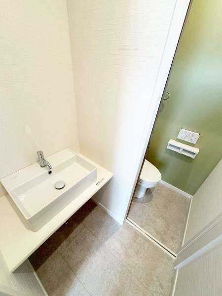 ���{�L���s�����R6���ڂ̐V�z��ˌ��Ẵg�C��