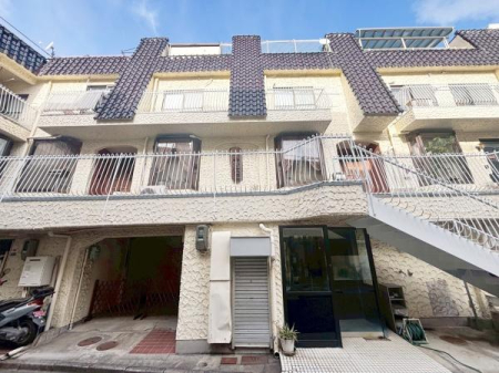 ���{�L���s��V�c4���ڂ̒��Ãe���X�n�E�X�̌��n�O�ώʐ^