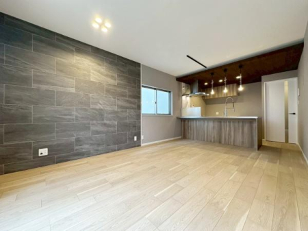 ���{�Q����s���h�����̒��È�ˌ��Ẵ��r���O