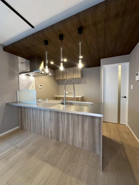 ���{�Q����s���h�����̒��È�ˌ��ẴL�b�`��