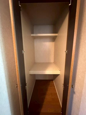 ���{��^�s���o���̒��È�ˌ��Ă̎��[