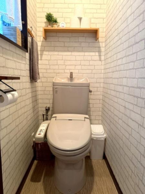 ���{���s�����F�k1���ڂ̒��È�ˌ��Ẵg�C��