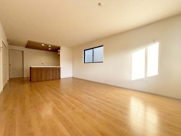 ���{�L���s������1���ڂ̐V�z��ˌ��Ẵ��r���O