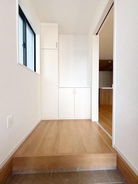 ���{�L���s������1���ڂ̐V�z��ˌ��Ă̌���