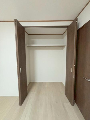 ���{�����s�a�쒬2���ڂ̒��È�ˌ��Ă̎��[