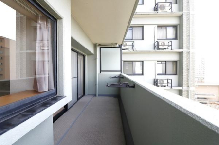 ���{�����s��~��3���ڂ̒��Ã}���V�����̃o���R�j�[