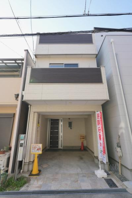 ���{���s�����V��5���ڂ̒��È�ˌ��Ă̌��n�O�ώʐ^