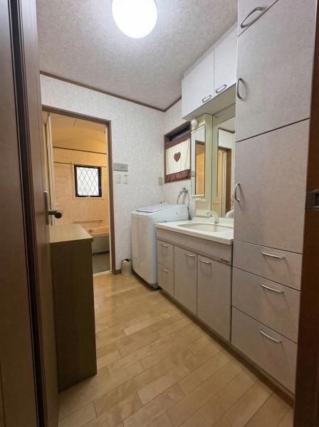 ���{�����s�g�c�{��3���ڂ̒��È�ˌ��Ă̐��ʑ�E���ʏ�